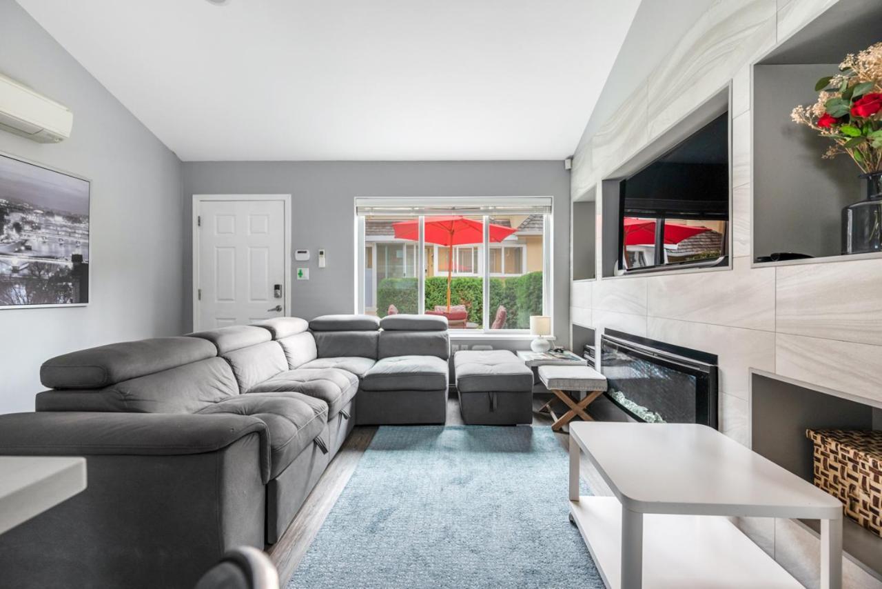 Stylish Dual Bedroom Suite In Van West Vancouver Luaran gambar