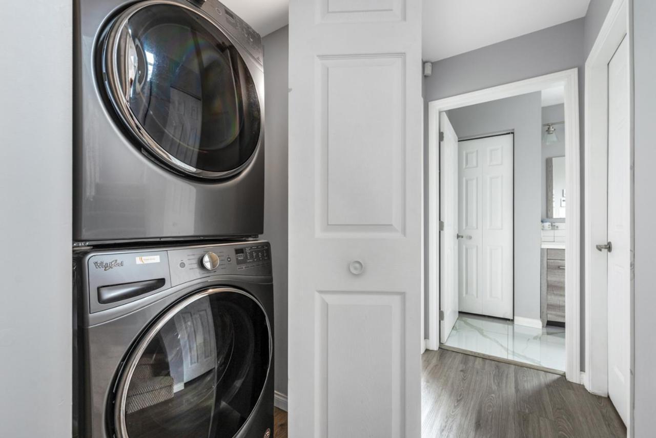 Stylish Dual Bedroom Suite In Van West Vancouver Luaran gambar